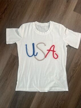 White T-Shirt with 'USA' Yarn Script